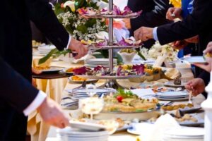 how to make certain everyone is well-fed on your wedding