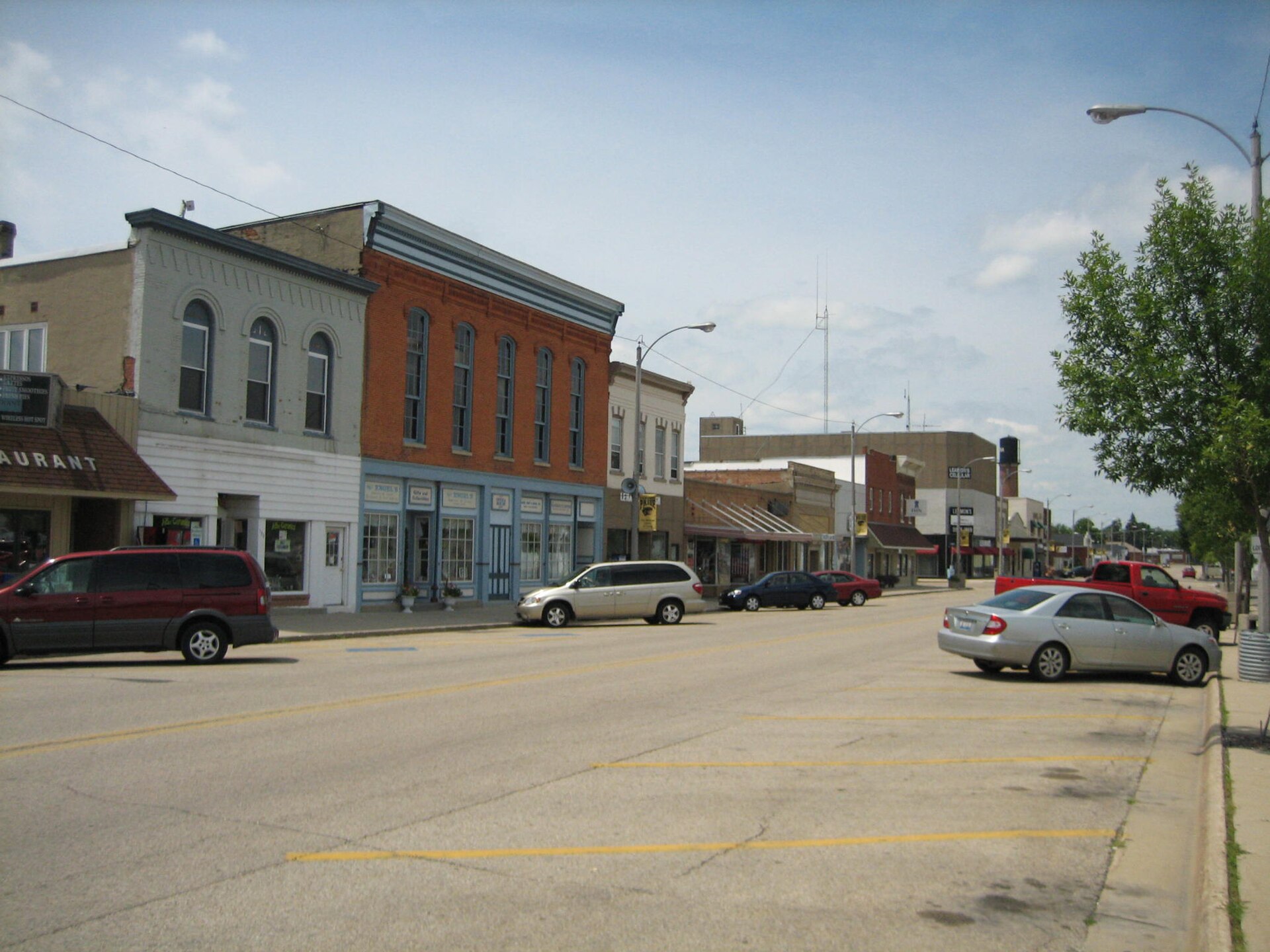 Lena Il Downtown4