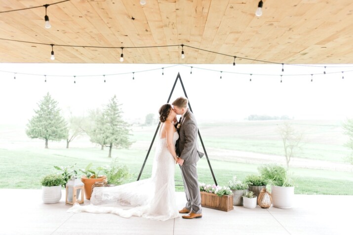cedar rapids wedding rental