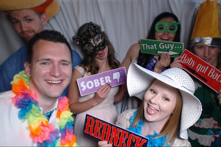 columbus junction photo booth