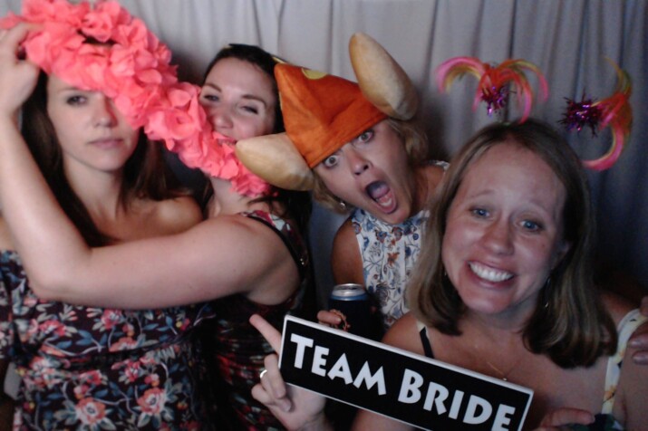 goose lake photo booth