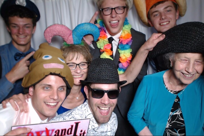 mineral point photo booth